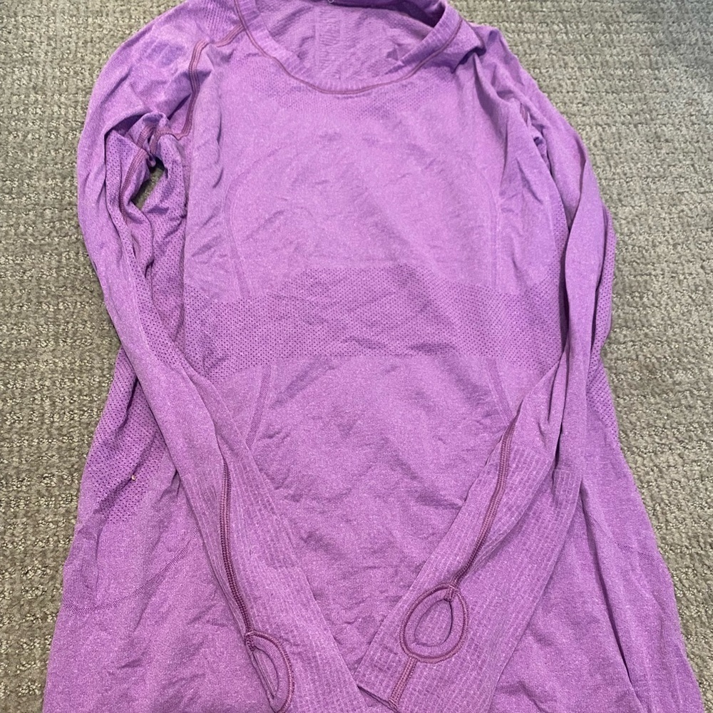 lululemon purple long sleeve shirt with finger holes